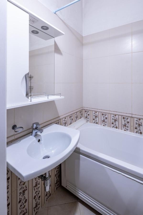 Apartmán Romari Сербська 9 Lvov Exteriér fotografie