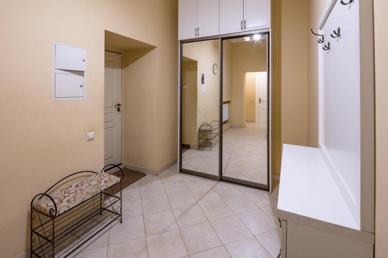 Apartmán Romari Сербська 9 Lvov Exteriér fotografie