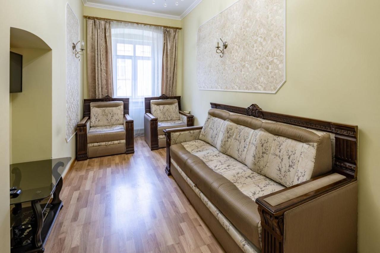 Apartmán Romari Сербська 9 Lvov Exteriér fotografie