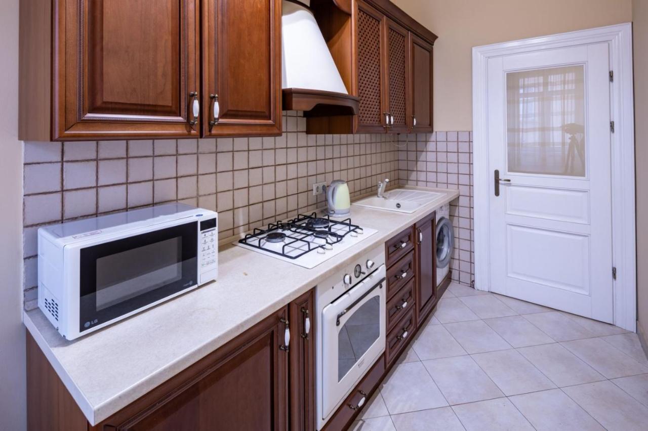 Apartmán Romari Сербська 9 Lvov Exteriér fotografie